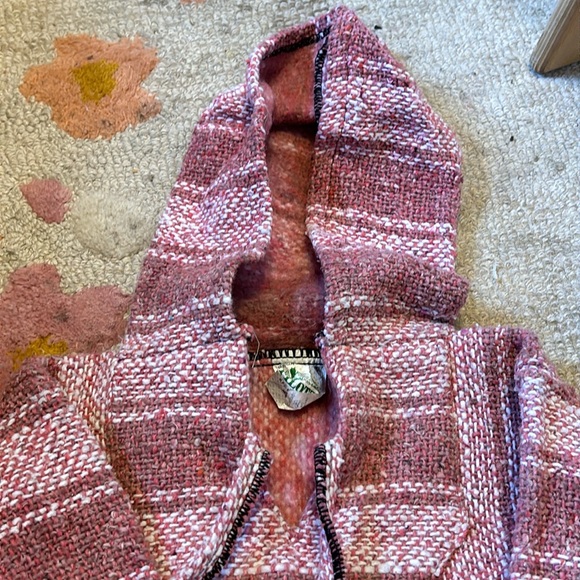 Kids woven sweatshirt, handmade and purchased in Mexico - Picture 2 of 2
